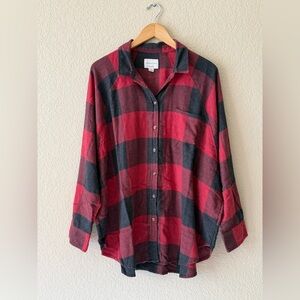 American Eagle Women’s Lightweight Oversized Red & Charcoal Gray Flannel, sz LG